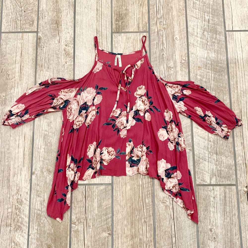 Cold shoulder floral top
